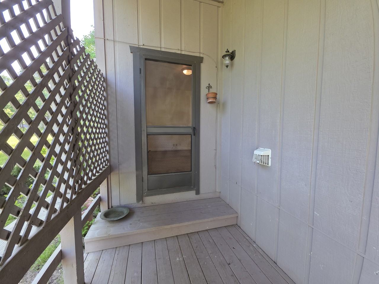 Shangrila Dr #1 - Photo 2 of 12