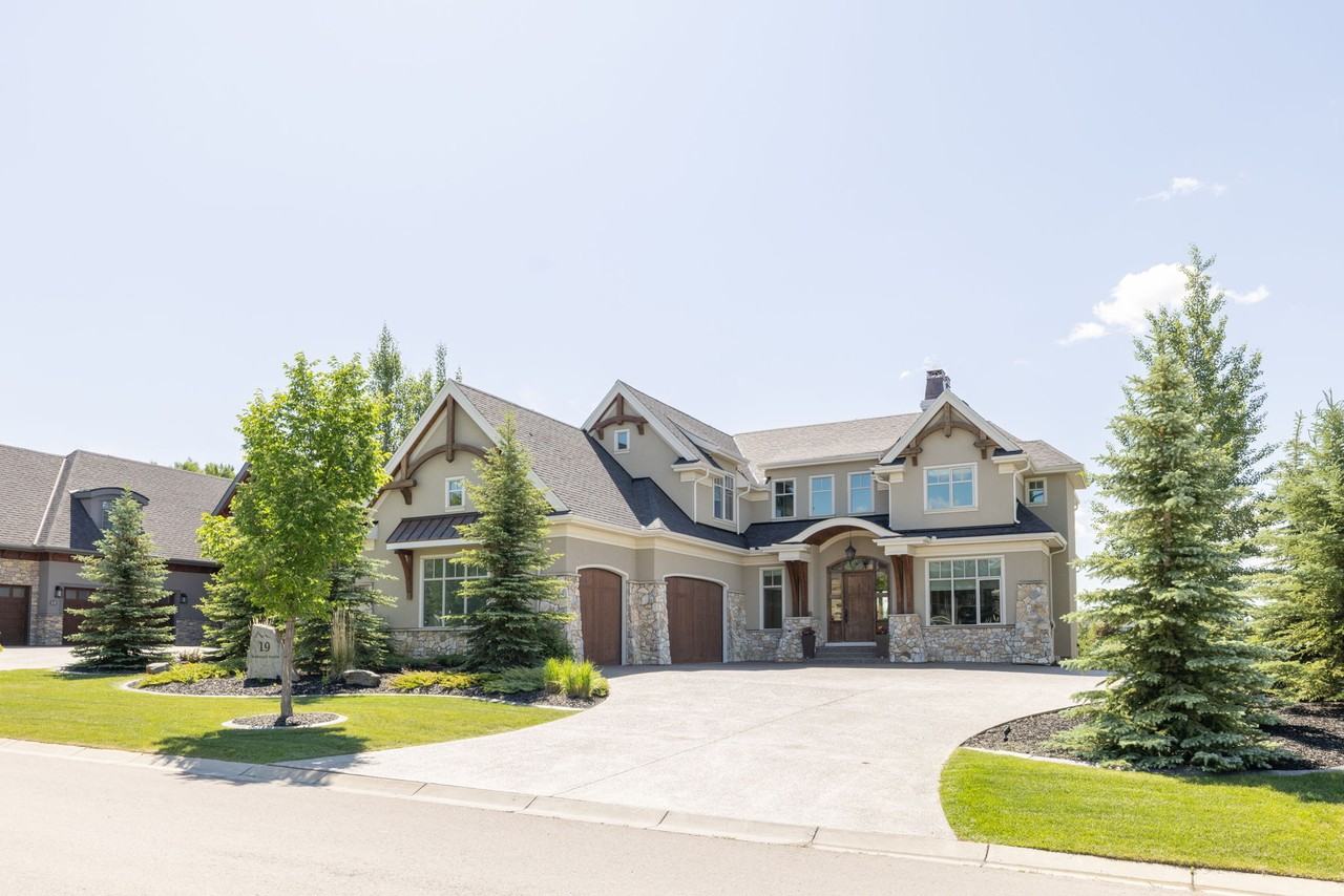 19 Watermark Ave - Photo 3 of 50