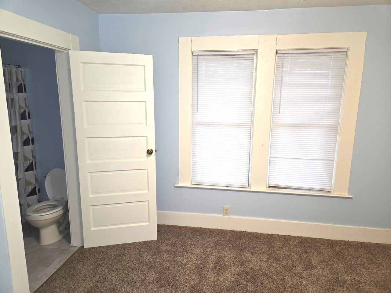 2125 Avenue A #1 - Photo 6 of 13