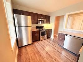 featured image of 11 N Beaver St