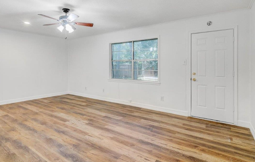 5585 Scenic Dr #1 - Photo 4 of 16