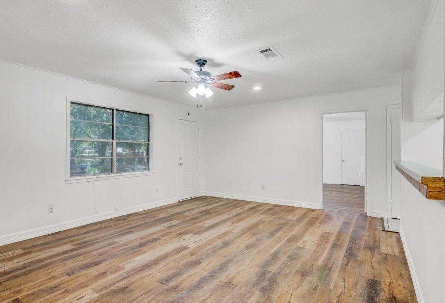 5585 Scenic Dr #1 - Photo 5 of 16