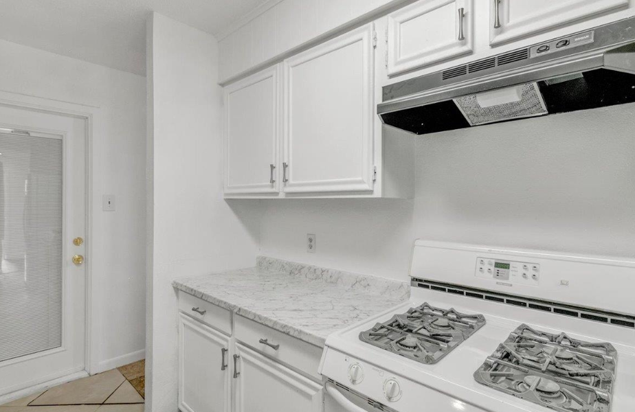 5585 Scenic Dr #1 - Photo 7 of 16