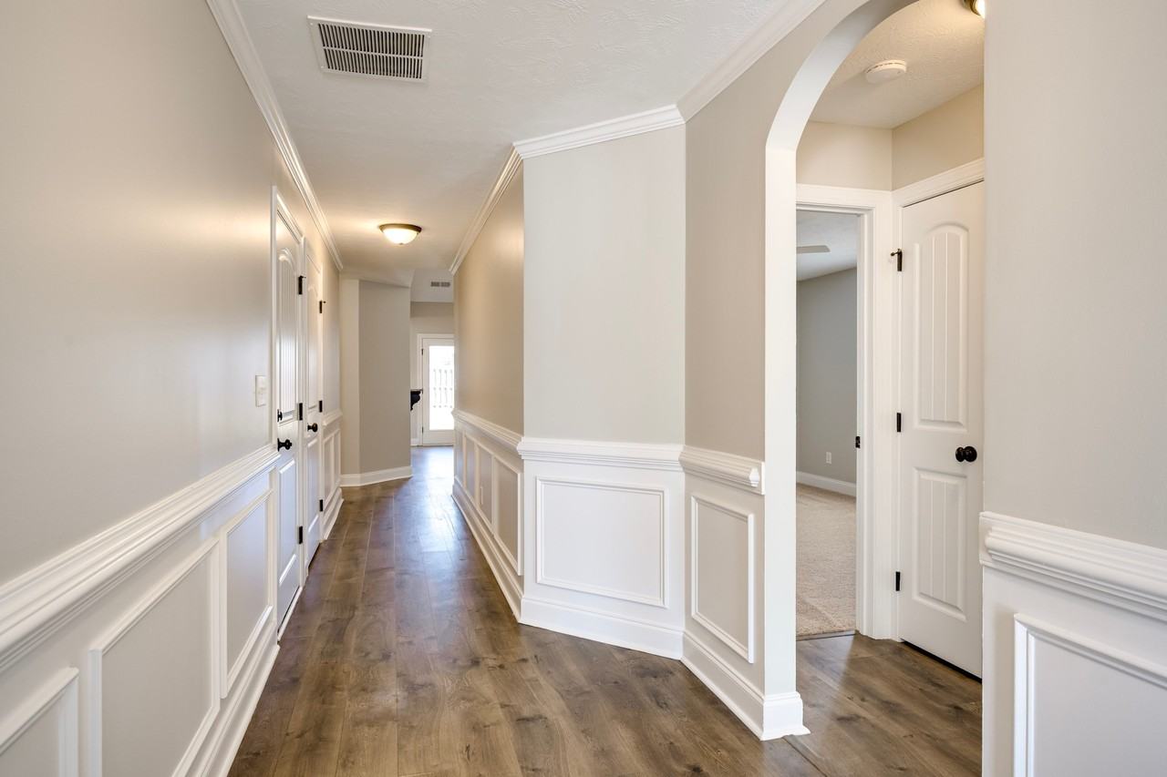 635 Shipley Ave #1 - Photo 4 of 34