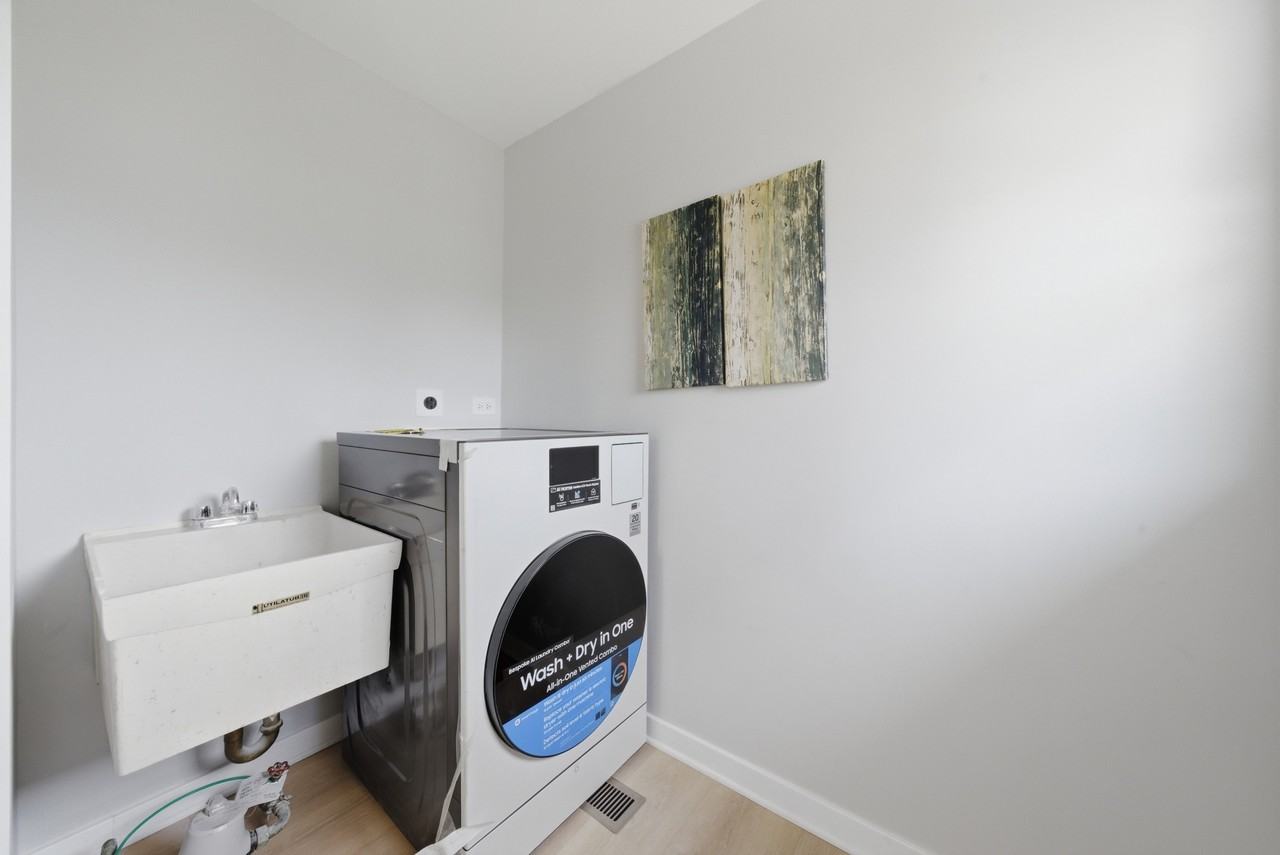 593 Bristol Ln #1 - Photo 7 of 20