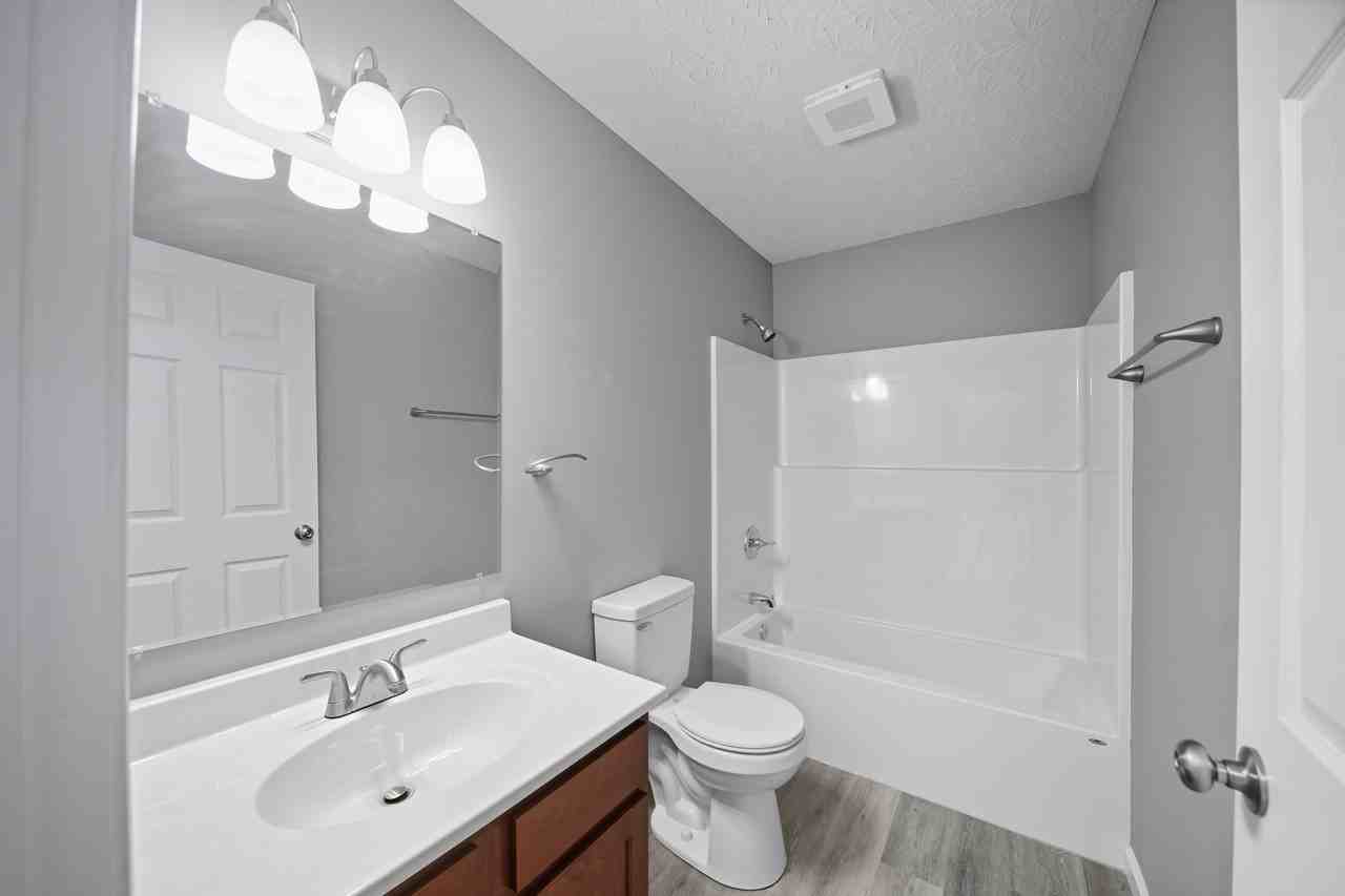 2170 Sharkey Road - 8Apartment 8 #8 - Photo 4 of 20