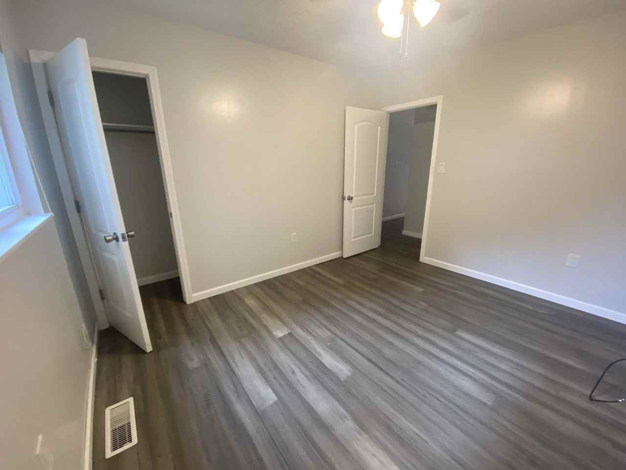 215 Pleasant Vly #1 - Photo 5 of 20