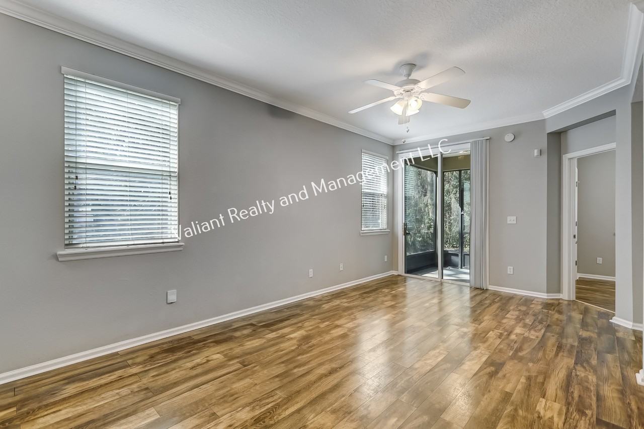 12362 Sand Pine Ct #1 - Photo 5 of 37