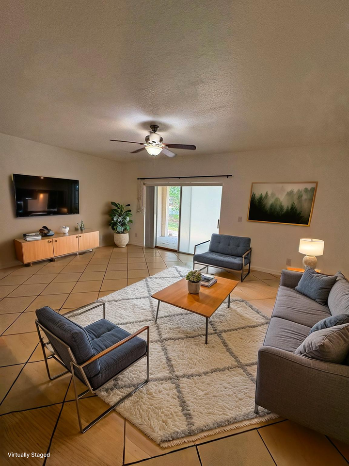 2875 Sunstone Dr - Photo 3 of 38
