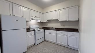 10 Lincoln St / Rosario Properties LLC - Photo 1 of 1