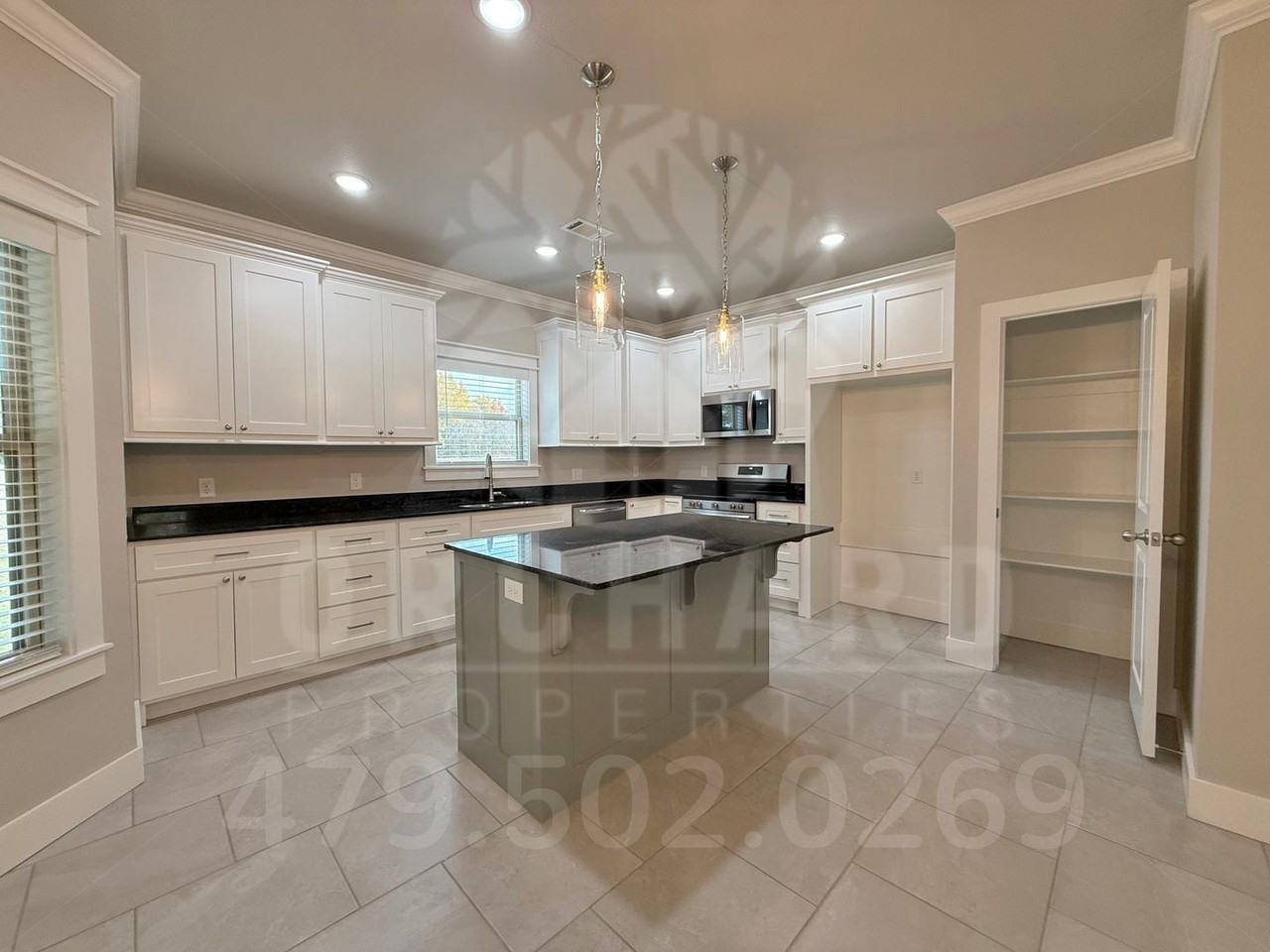 10 Lathrop Ln - Photo 2 of 22