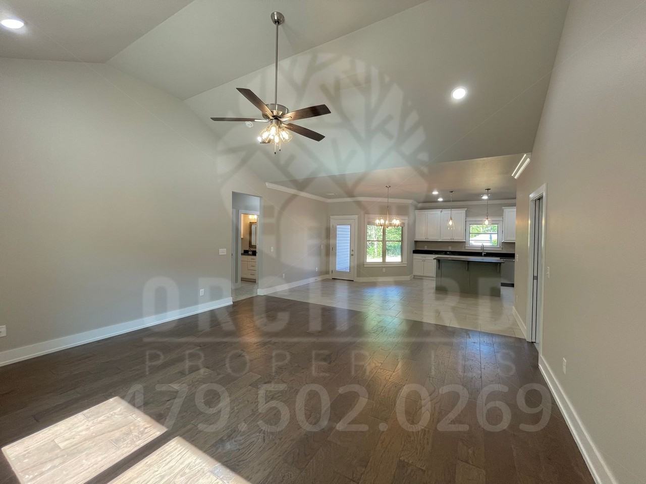 10 Lathrop Ln - Photo 3 of 22