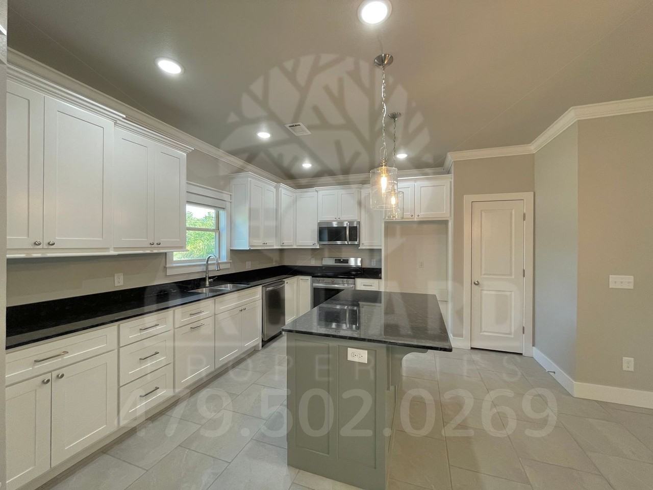 10 Lathrop Ln - Photo 7 of 22