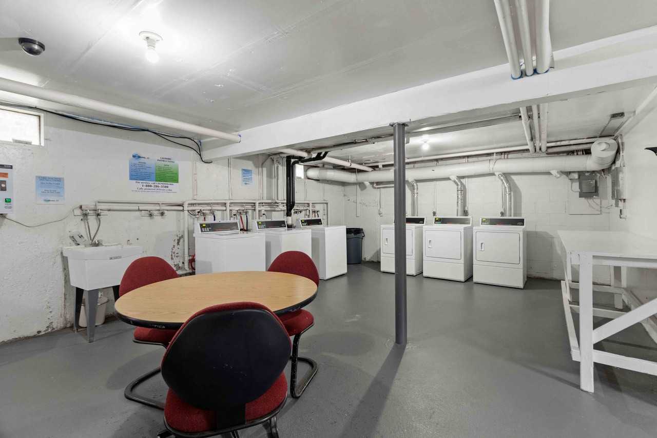 Plymouth Village Apartments - Photo 6 of 21