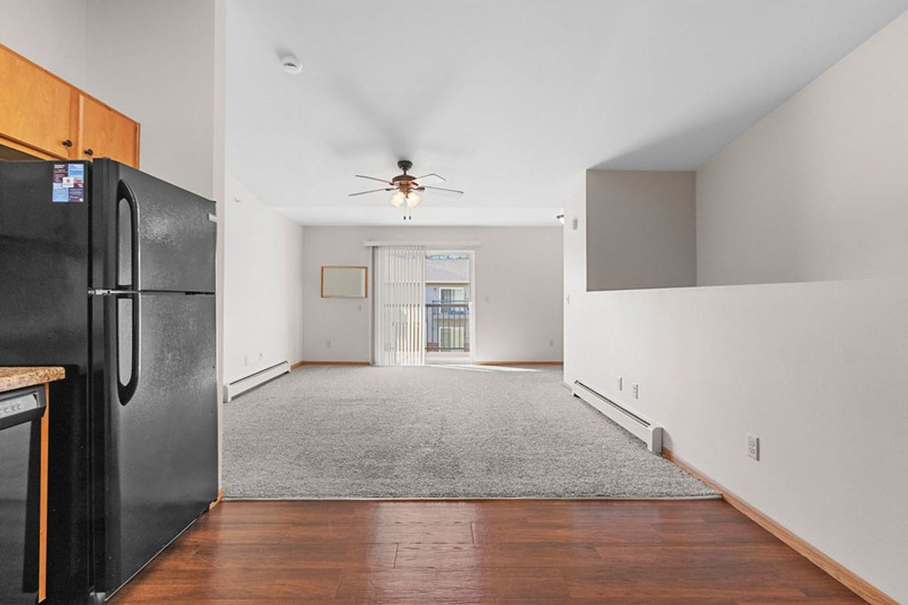 631 32nd Street N - Photo 6 of 42