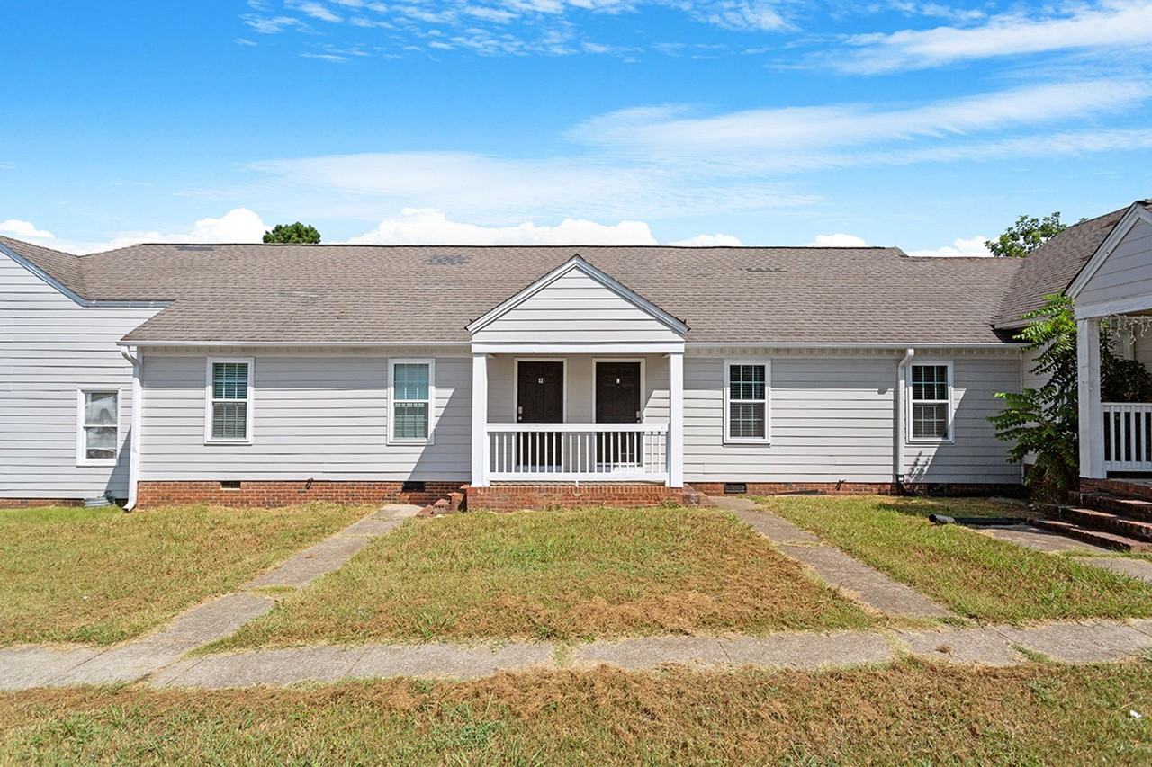 4720 Hoyle Dr Raleigh NC - Photo 2 of 10