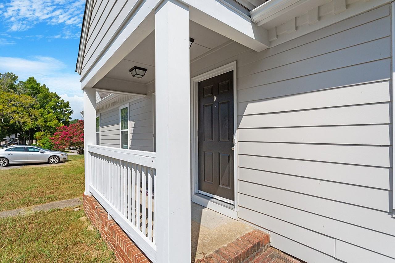 4720 Hoyle Dr Raleigh NC - Photo 5 of 10
