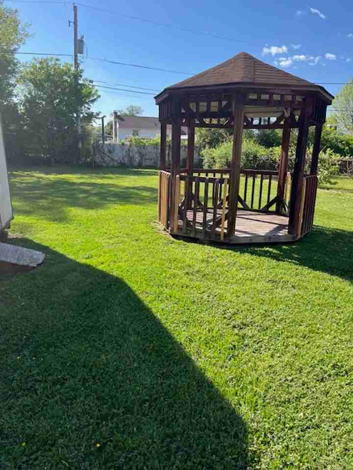 2117 Sherwood Rd - Photo 4 of 14