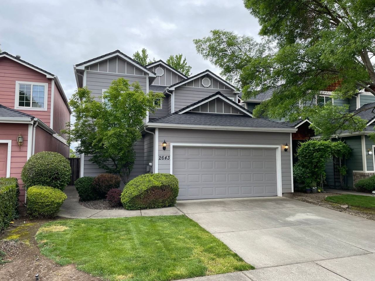 2643 Parkwood Village Ln