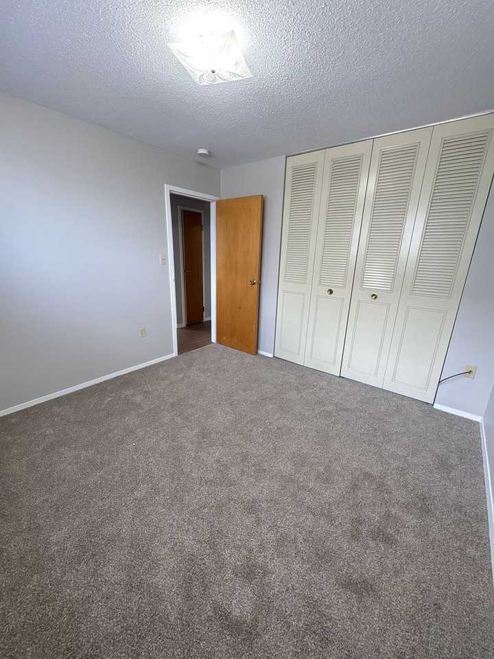 2608 House Ave - Photo 5 of 13