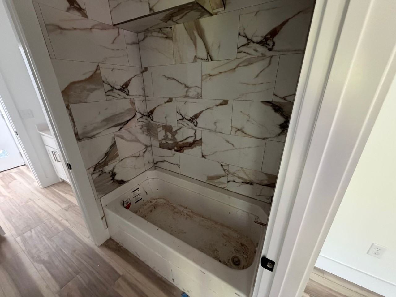 904 N Sang Ave #B - Photo 7 of 17