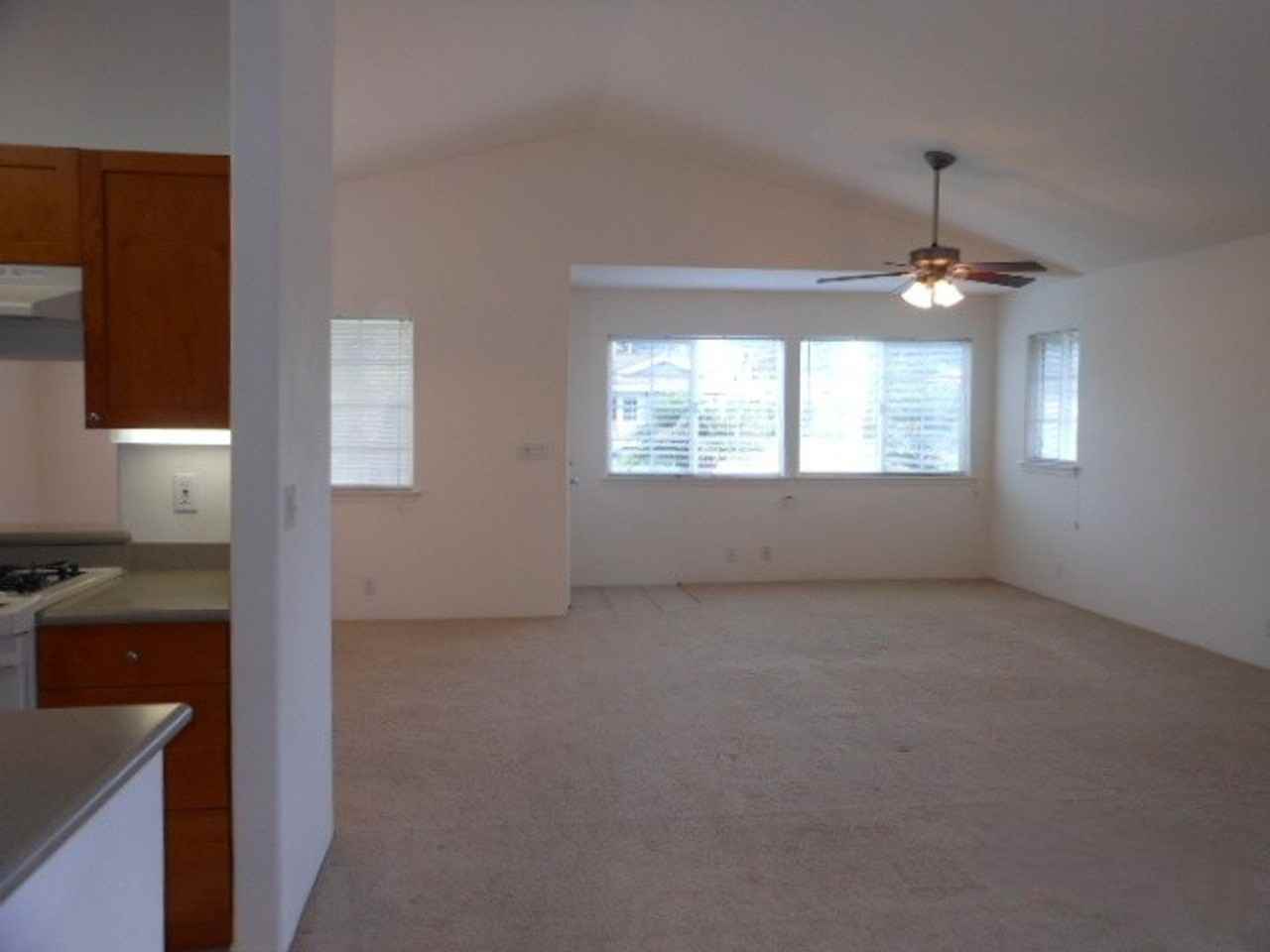 67-1267 Kamaloo St - Photo 6 of 18