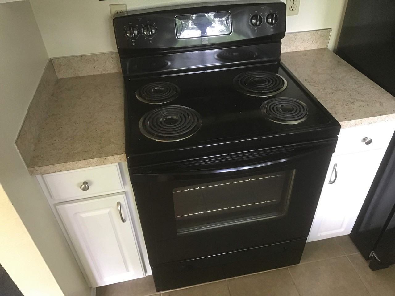 895 Foxglenn Ave - Photo 6 of 16