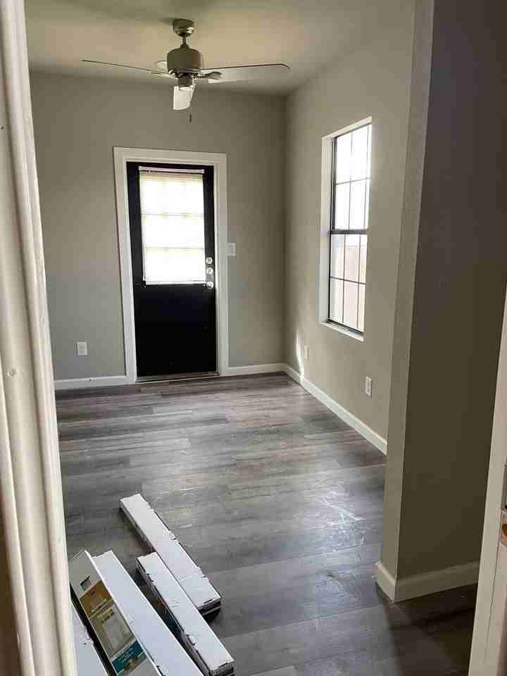 Oak Tree Apartments - Photo 3 of 50