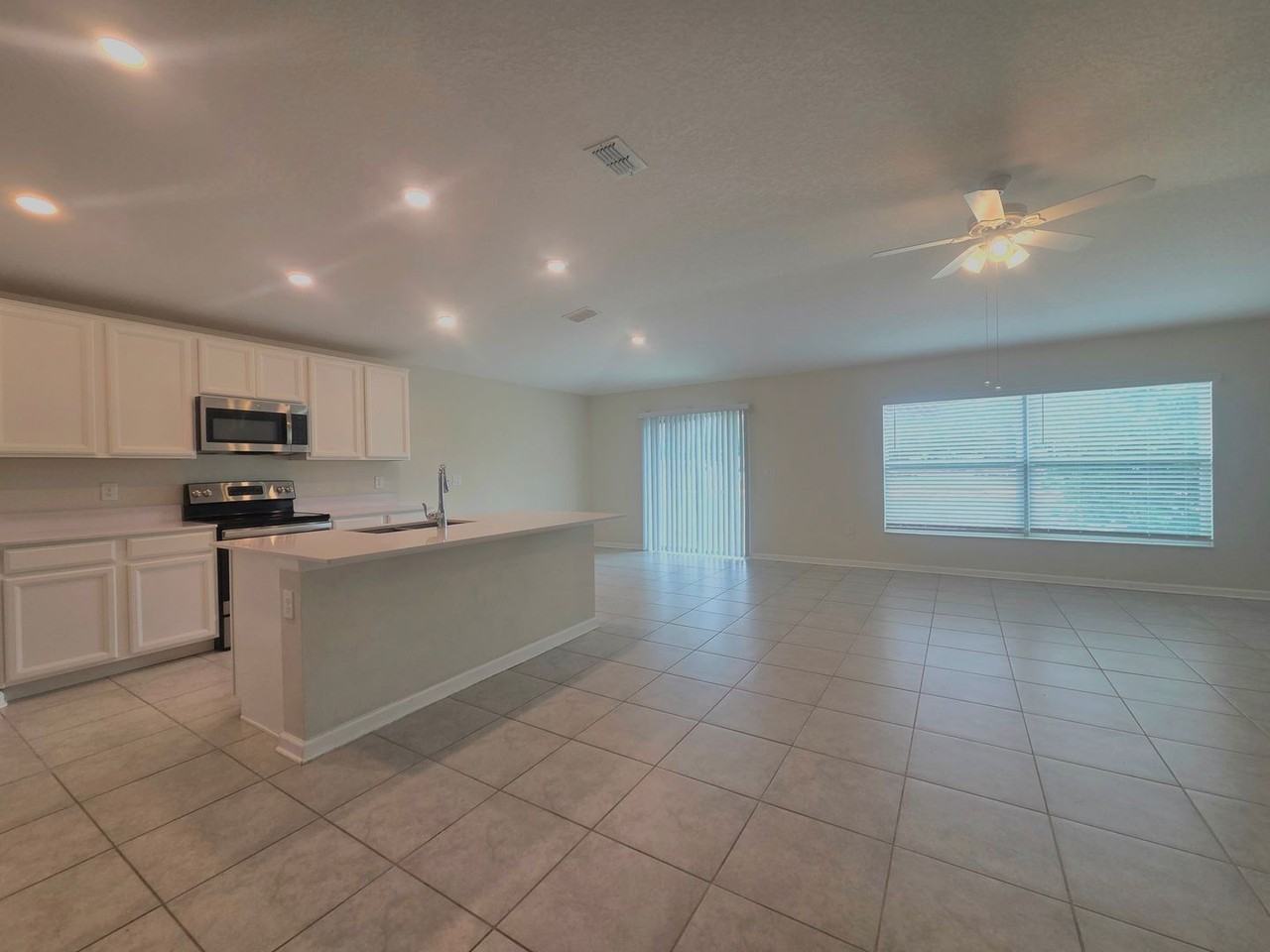 327 Macarthur St - Photo 4 of 29