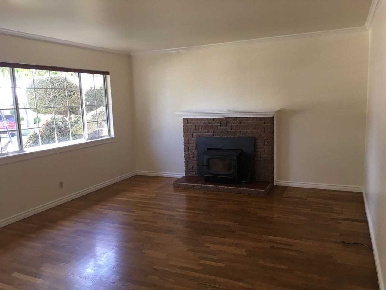 62 Young Dr - Photo 2 of 19