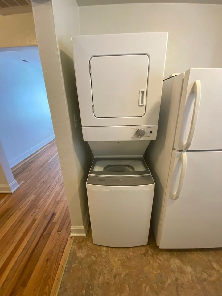 2504 Shenandoah Ave - Photo 7 of 13