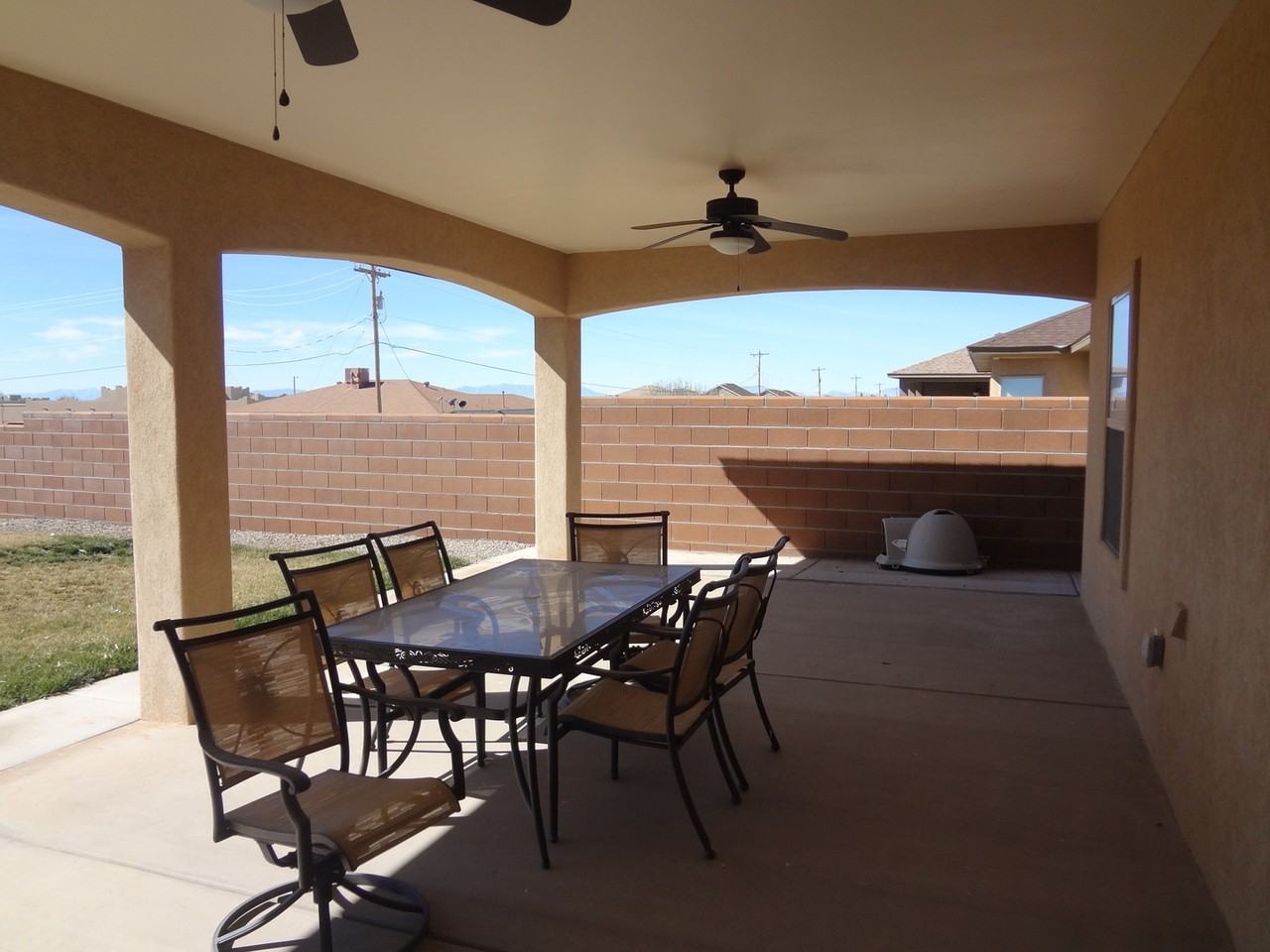 576 Tierra Bella Dr - Photo 2 of 27