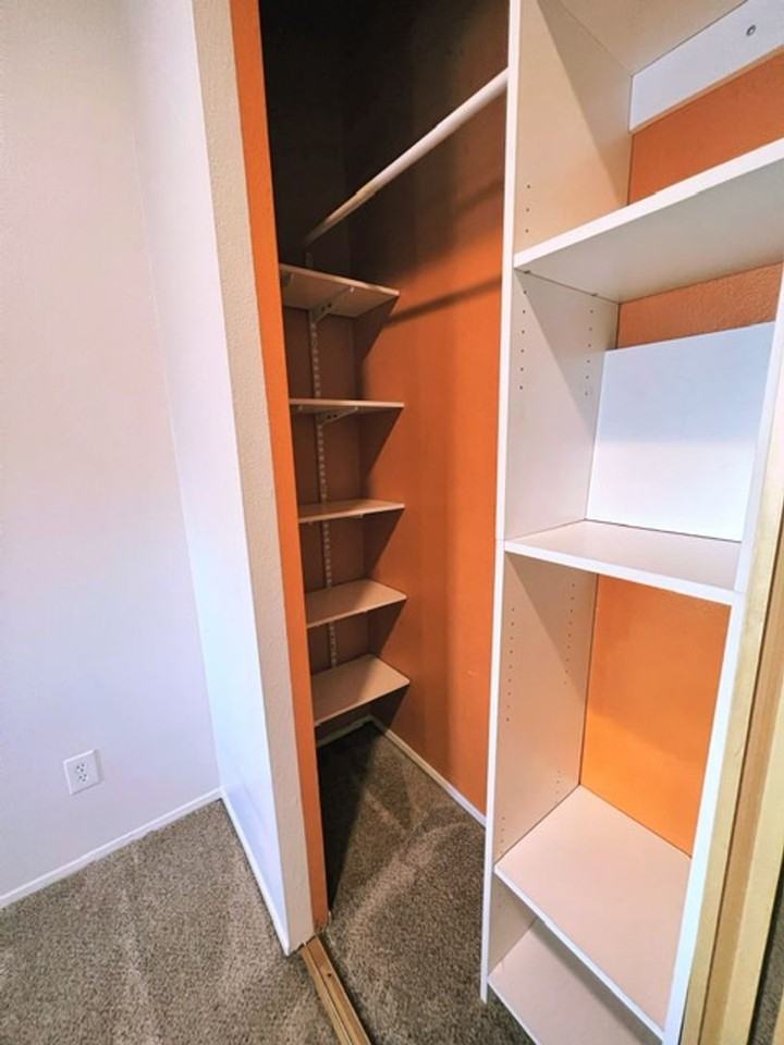 251 Mccarrey St #6 - Photo 5 of 31