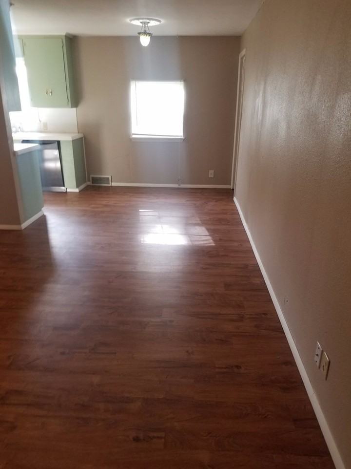 1629 Sw Oklahoma Ave - Photo 3 of 8