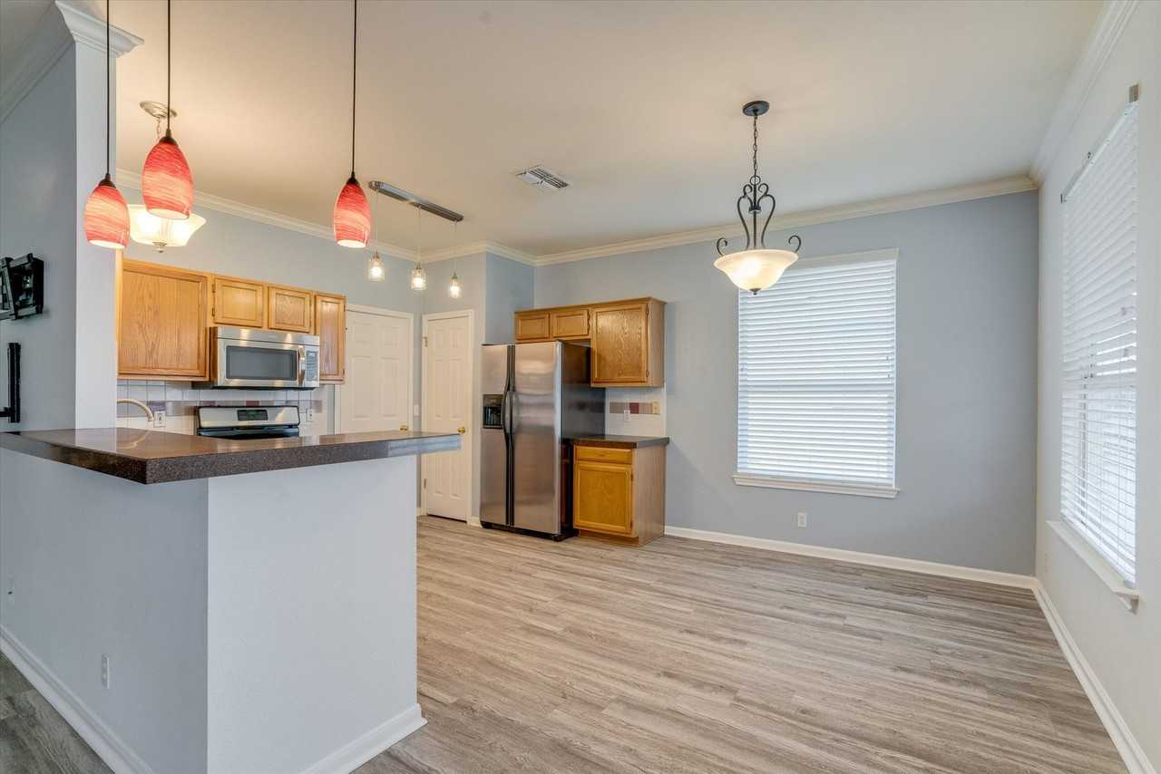 2300 Wisteria Way - Photo 6 of 21