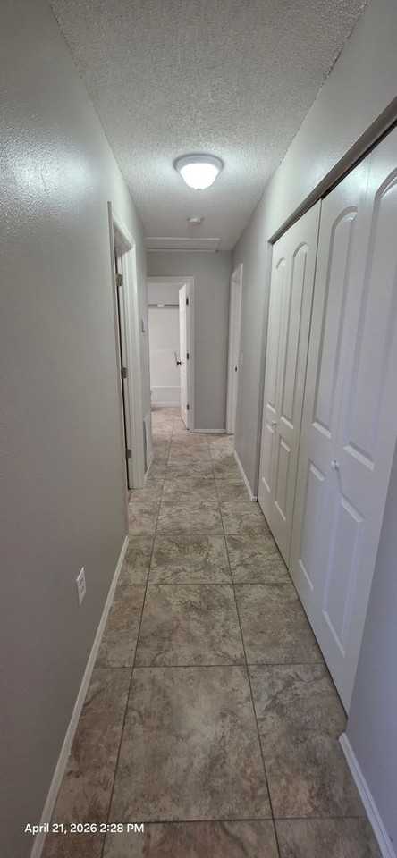 1218 7th St W - Photo 6 of 18