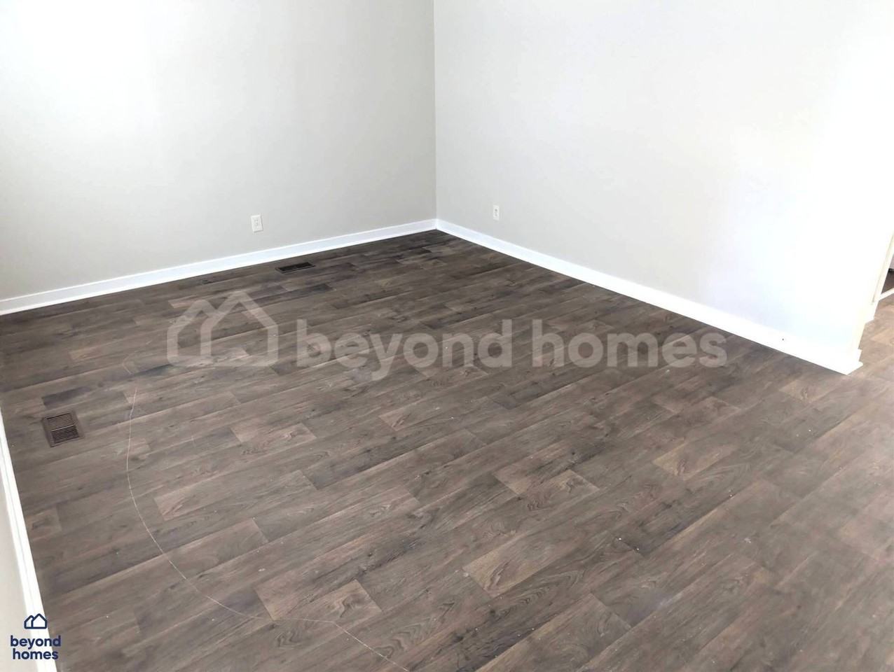 5713 Avenue P - Photo 3 of 19