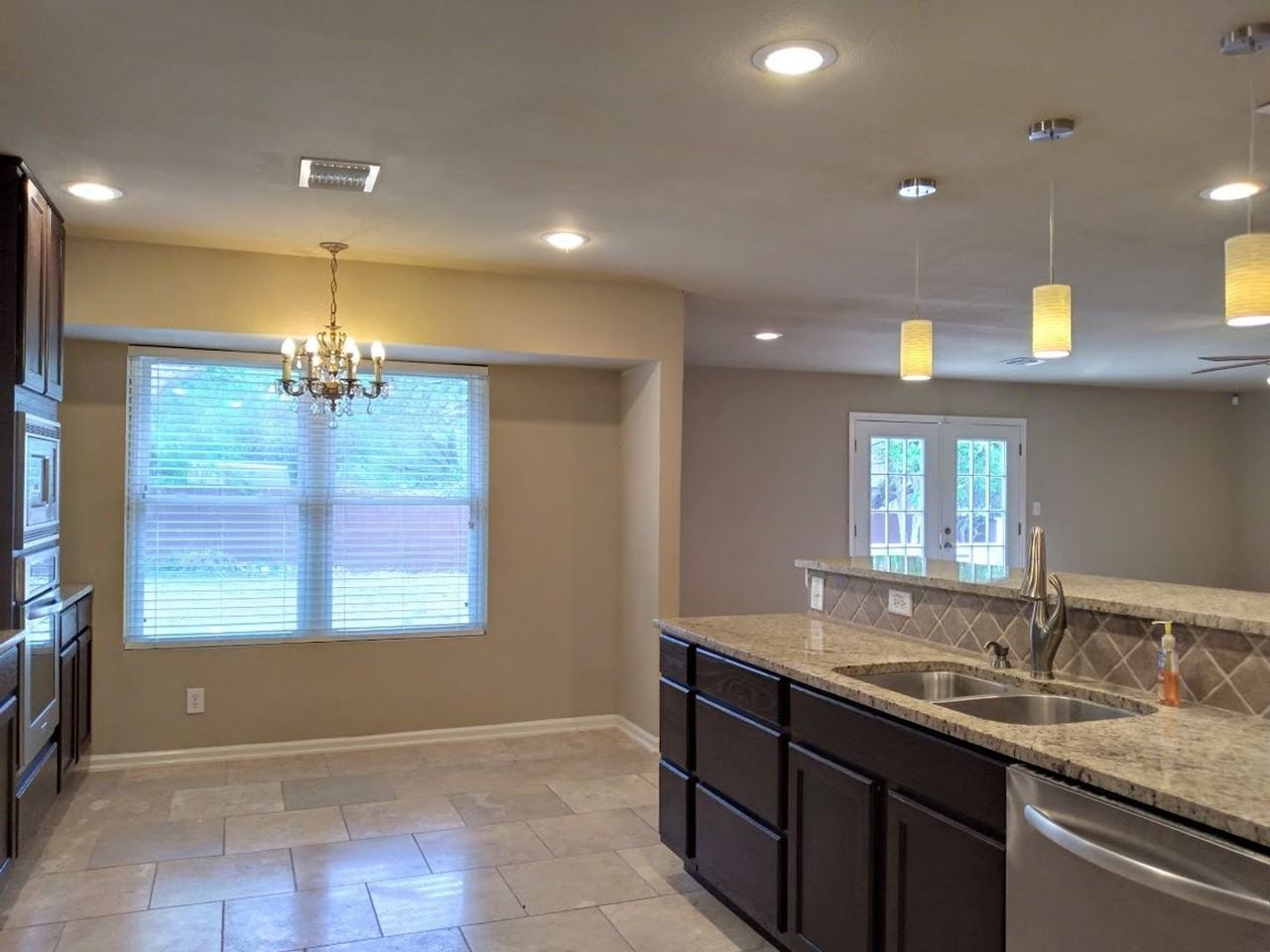 219 Rua De Matta St - Photo 6 of 35