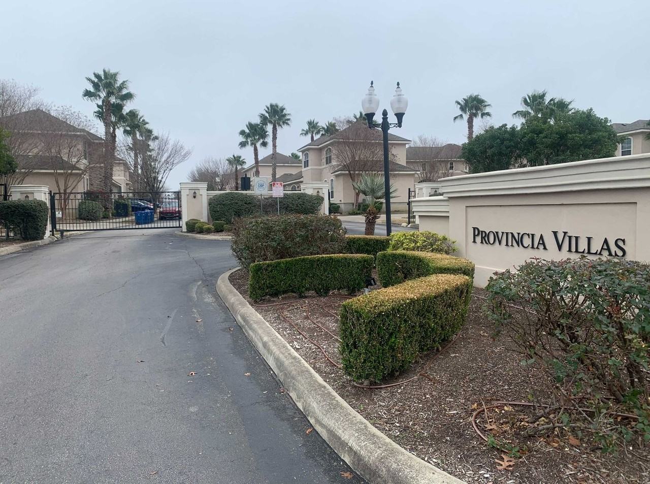 6735 Biscay Bay - Photo 2 of 23