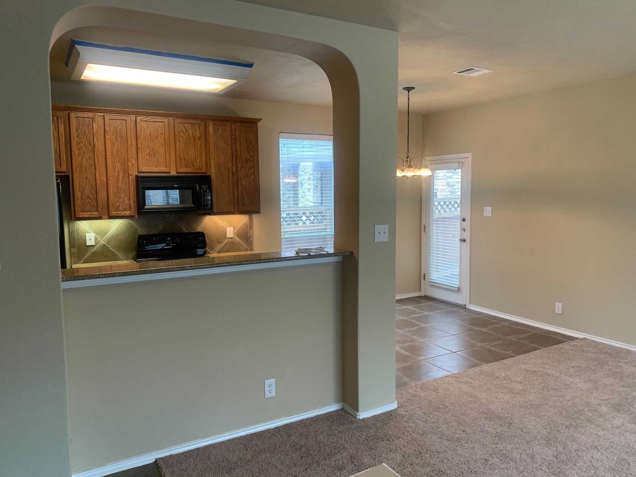 6735 Biscay Bay - Photo 4 of 23