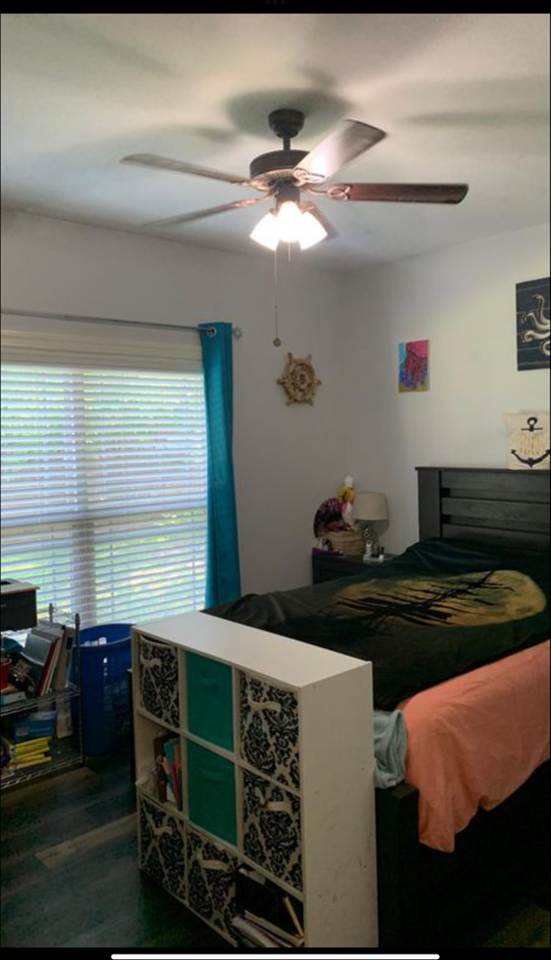 400 Valley Chase Dr - Photo 3 of 11