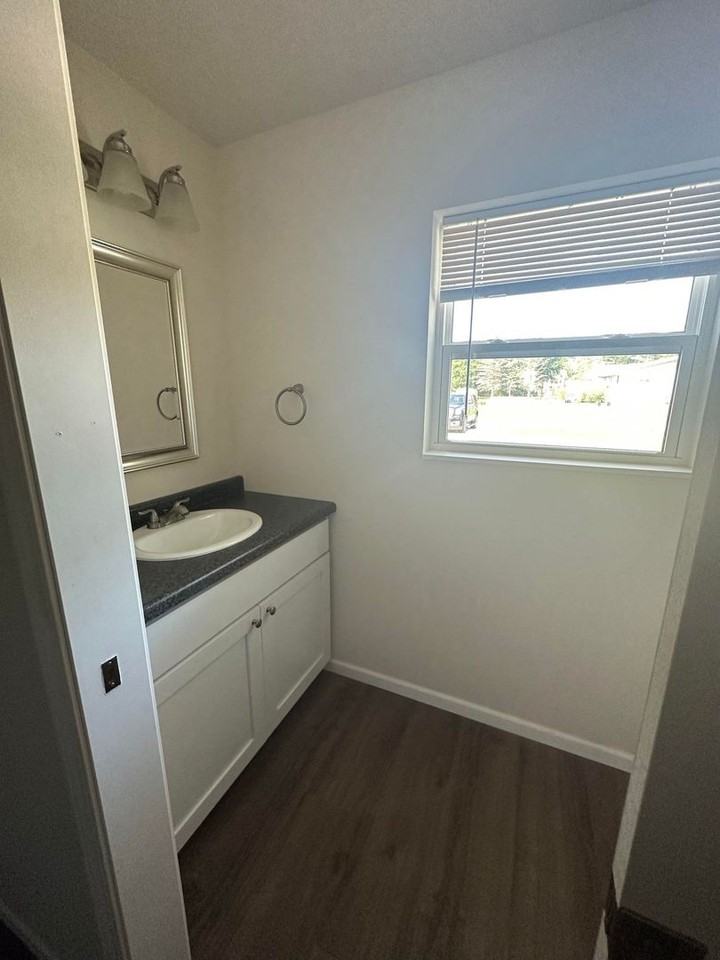 4945 Well Rd - Photo 2 of 9