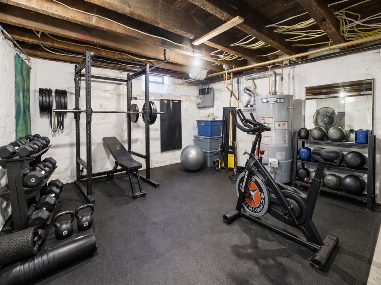 2343 Belgrade St - Photo 5 of 15