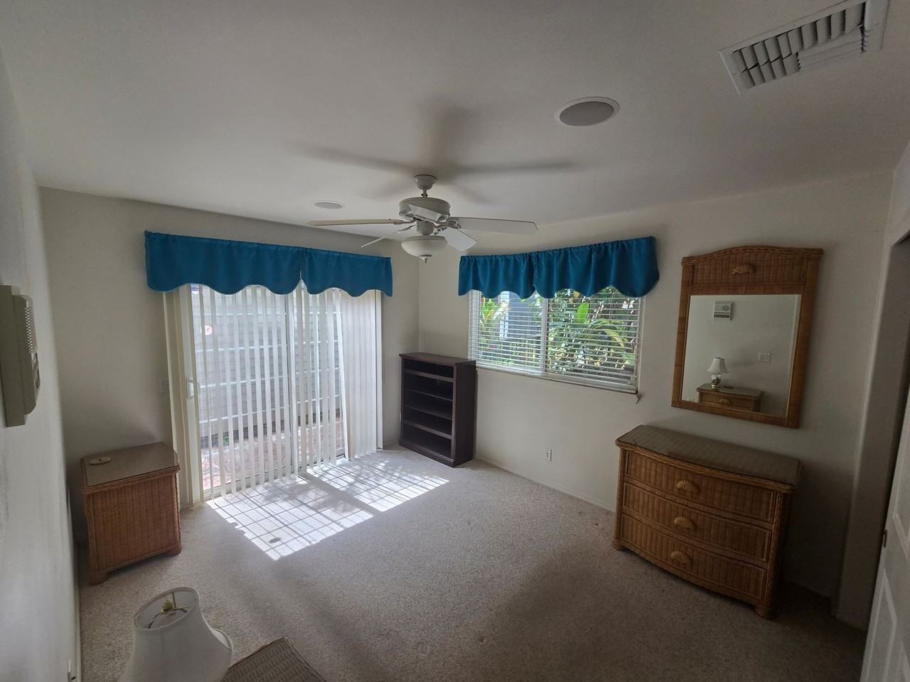 12 Coral Pl - Photo 3 of 17