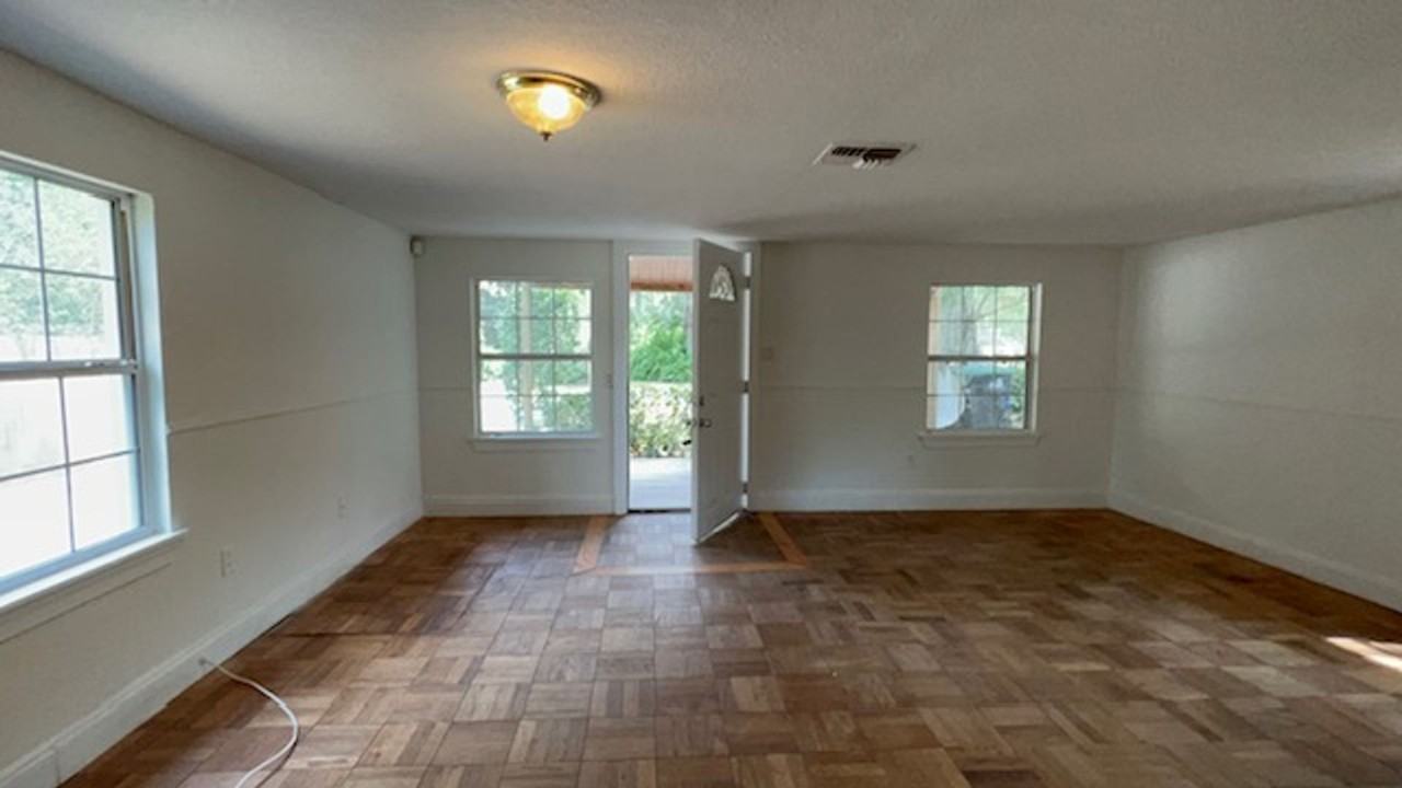 224 10th Ave - Photo 3 of 50