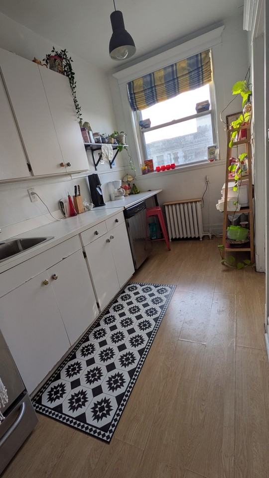 1090 Avenue Laurier Ouest #17 - Photo 7 of 31