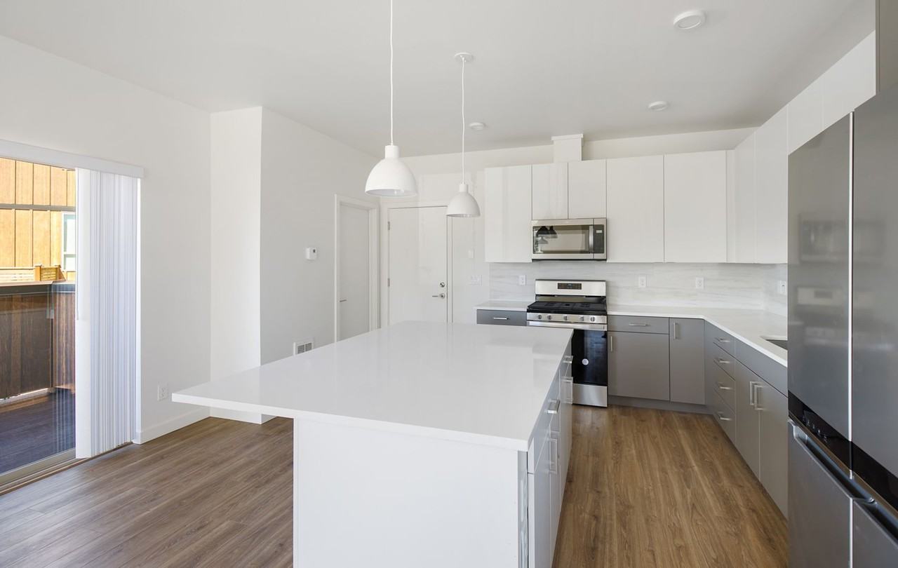 32796 Ten Trails Pkwy Se - Photo 5 of 19