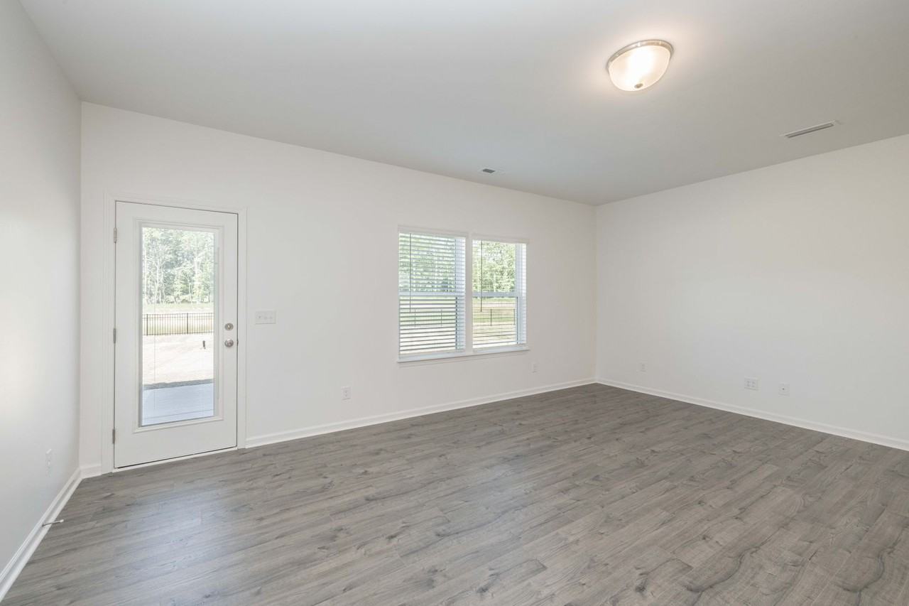 3022 Apple Creek Ct - Photo 6 of 18