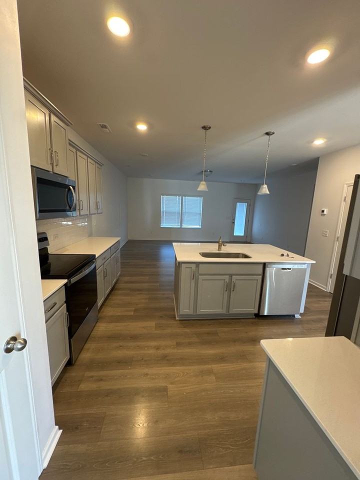 3022 Apple Creek Ct - Photo 7 of 18
