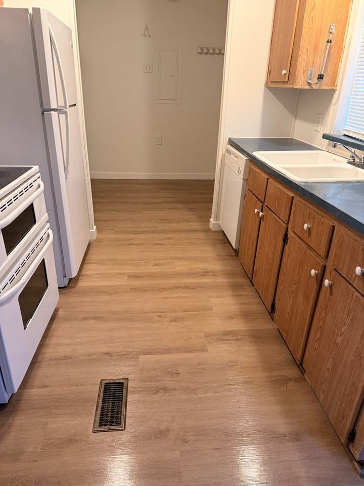 21620 W Narramore Rd - Photo 7 of 14